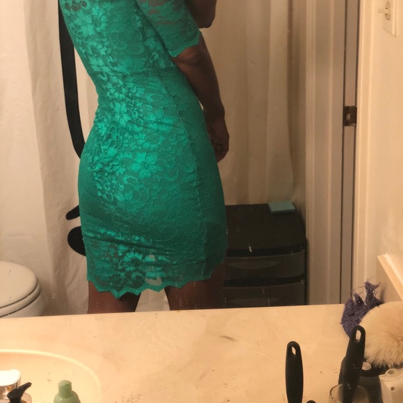 Green Bebe dress! Must go! - Picture 2 of 3